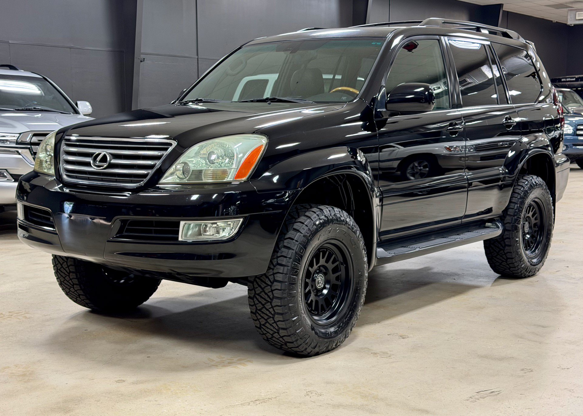 Used 2003 Lexus GX 470 AWD/4WD image 3