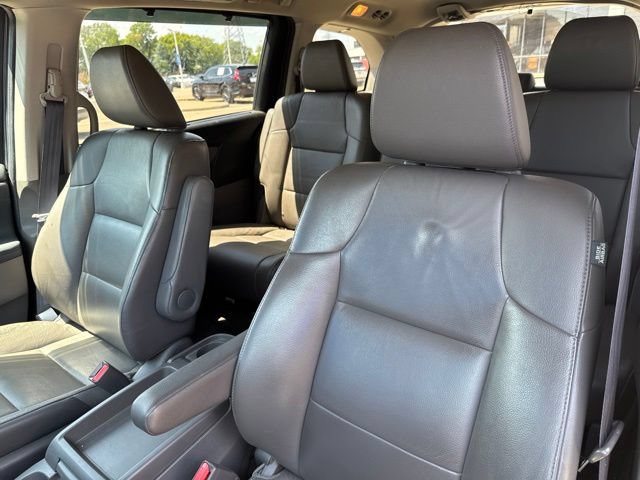 Used 2016 Honda Odyssey Touring image 18