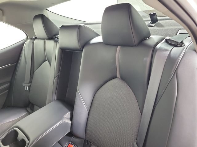 Used 2023 Toyota Camry XLE FWD image 13