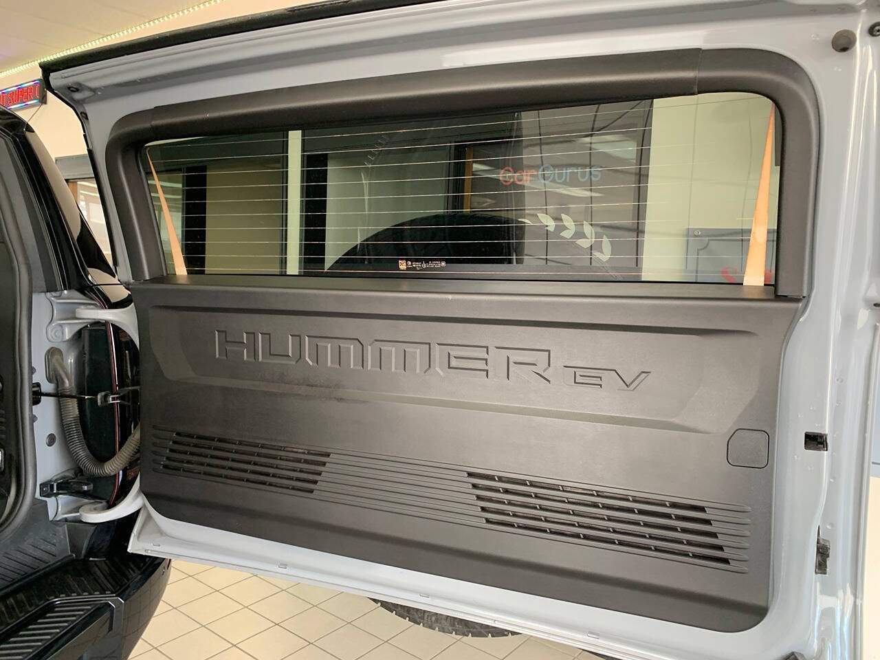 Used 2025 GMC Hummer EV 2X AWD/4WD image 19