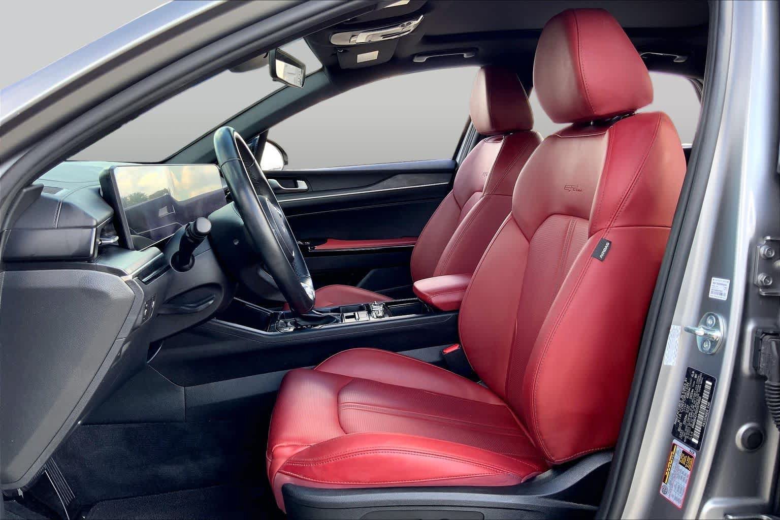 Used 2025 Kia K5 GT-Line w/ GT-Line Premium Package FWD image 8