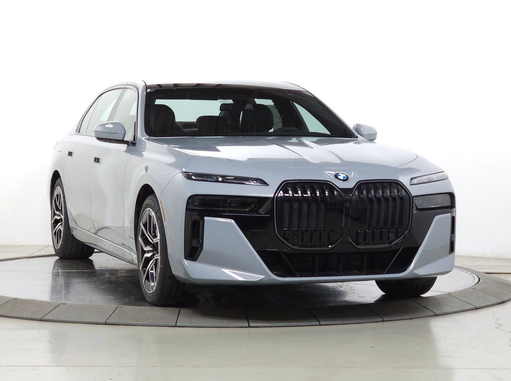 New 2026 BMW 760i xDrive w/ Executive Package image 1