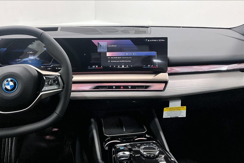 New 2026 BMW i5 eDrive40 w/ Executive Package RWD image 16