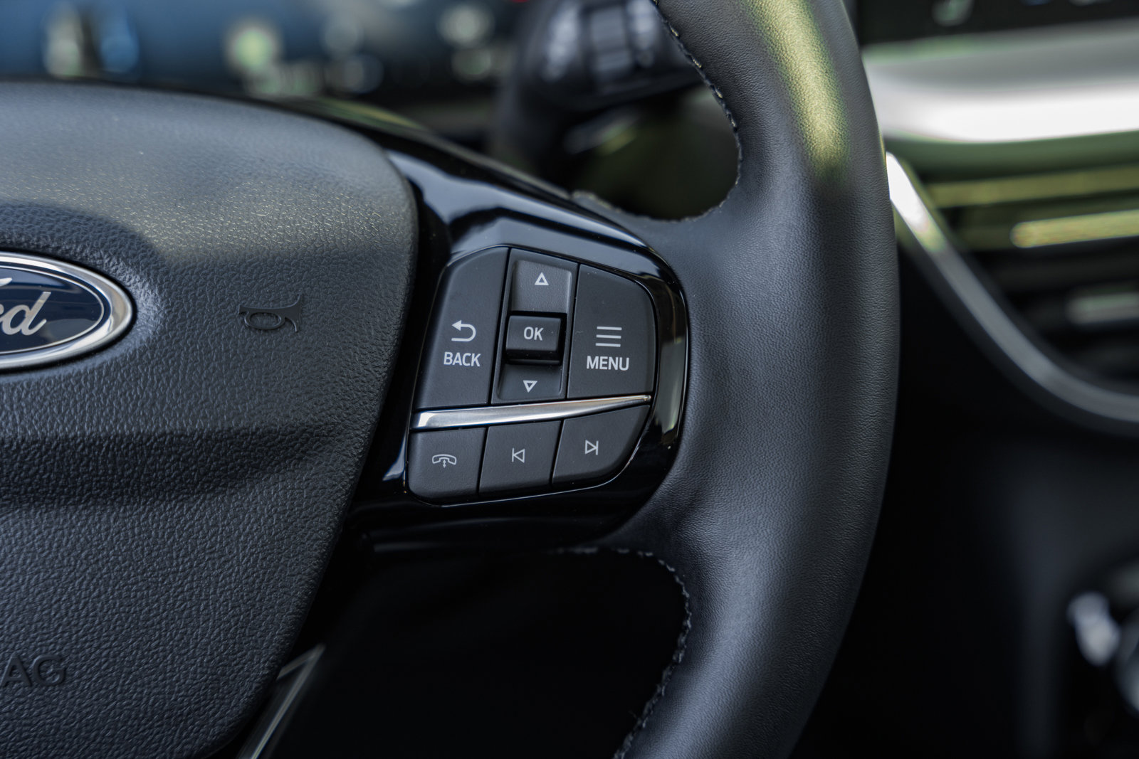 New 2026 Ford Escape Platinum w/ Premium Technology Package image 30