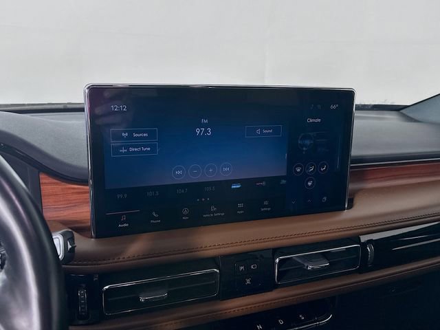 Used 2022 Lincoln Nautilus Reserve w/ Equipment Group 201A image 20