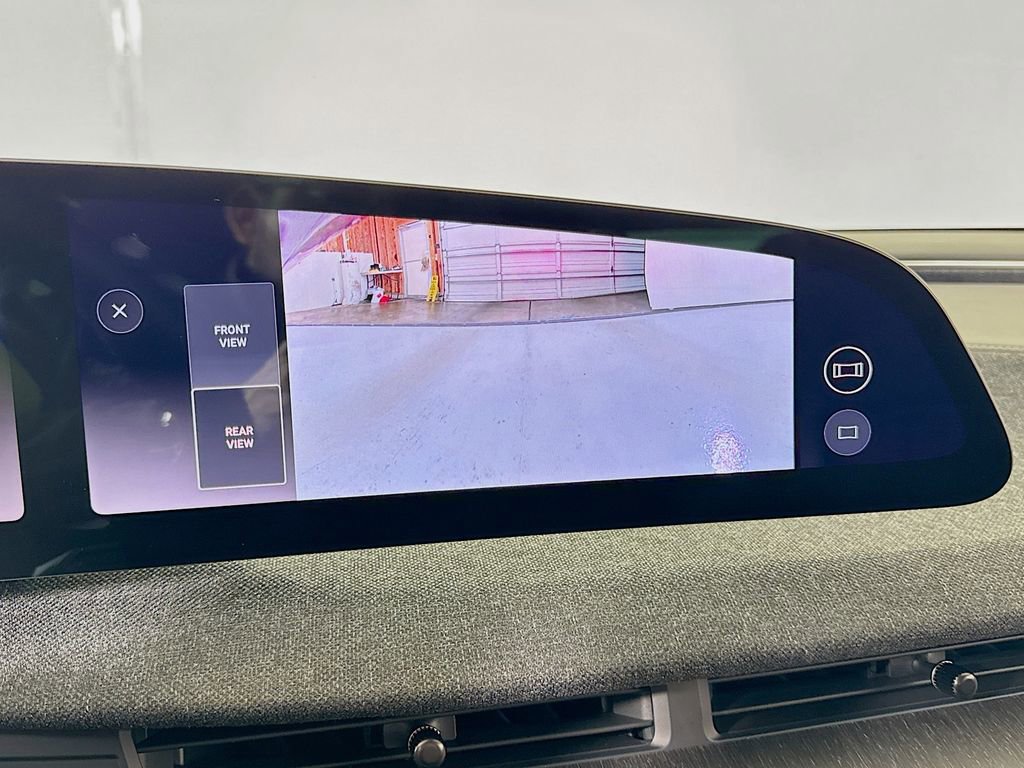 Used 2024 Lucid Air Touring AWD/4WD image 38