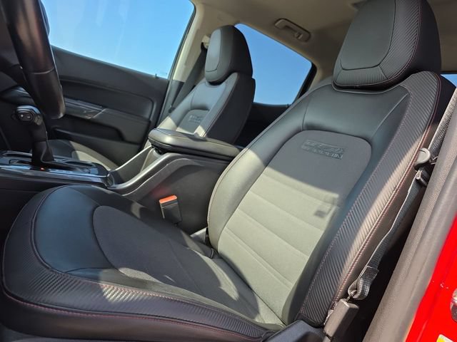 Used 2016 GMC Canyon SLE w/ All Terrain Adventure Package AWD/4WD image 18