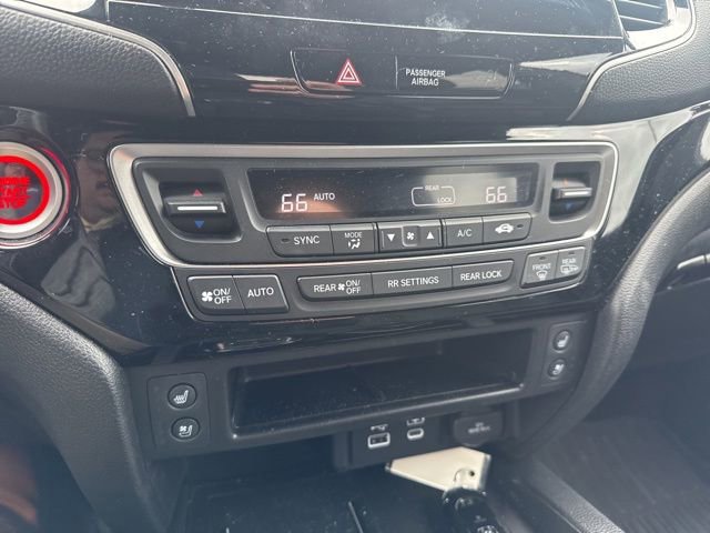 Used 2024 Honda Passport Black Edition image 24