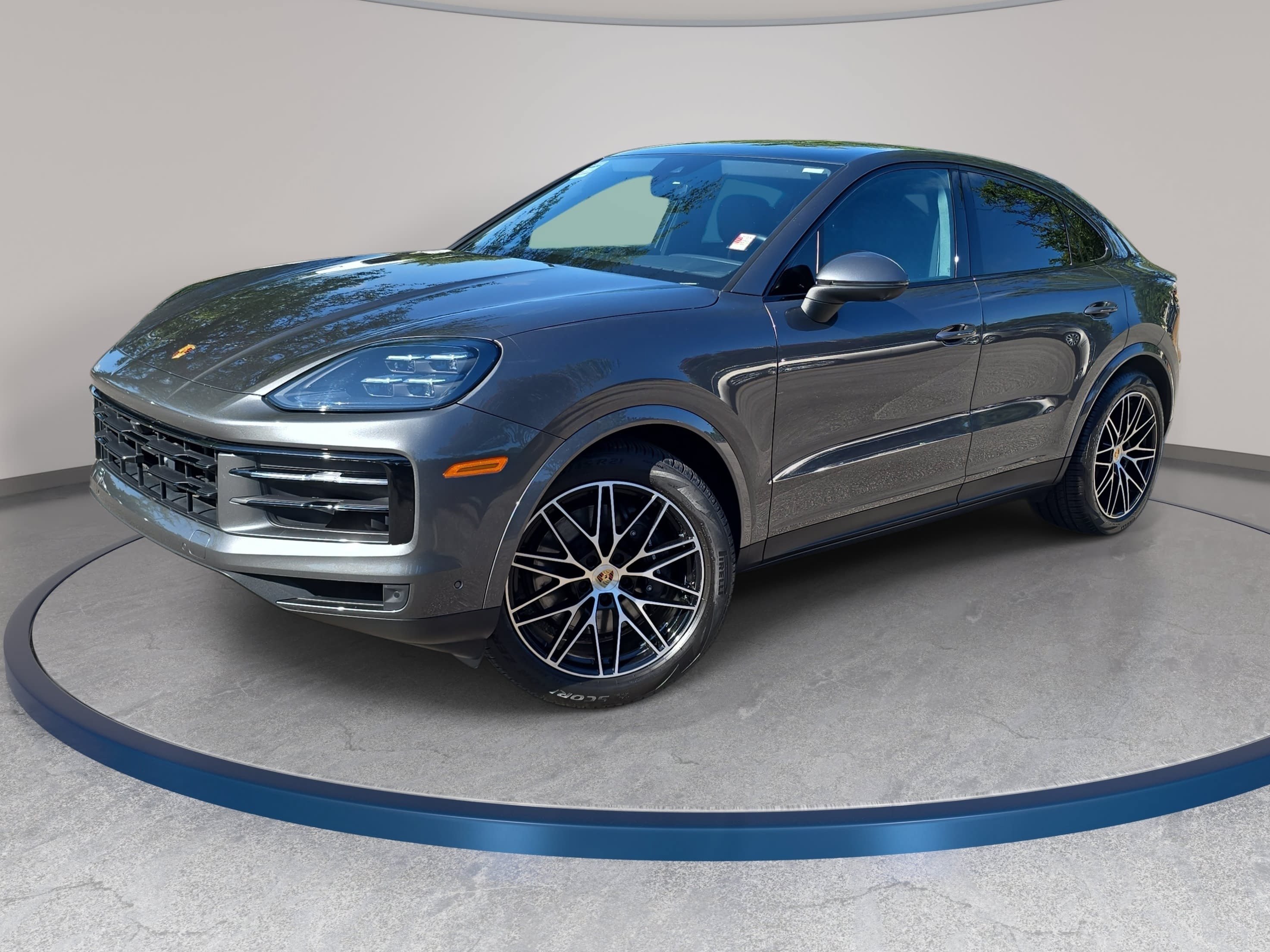 Used 2024 Porsche Cayenne Coupe AWD/4WD image 1