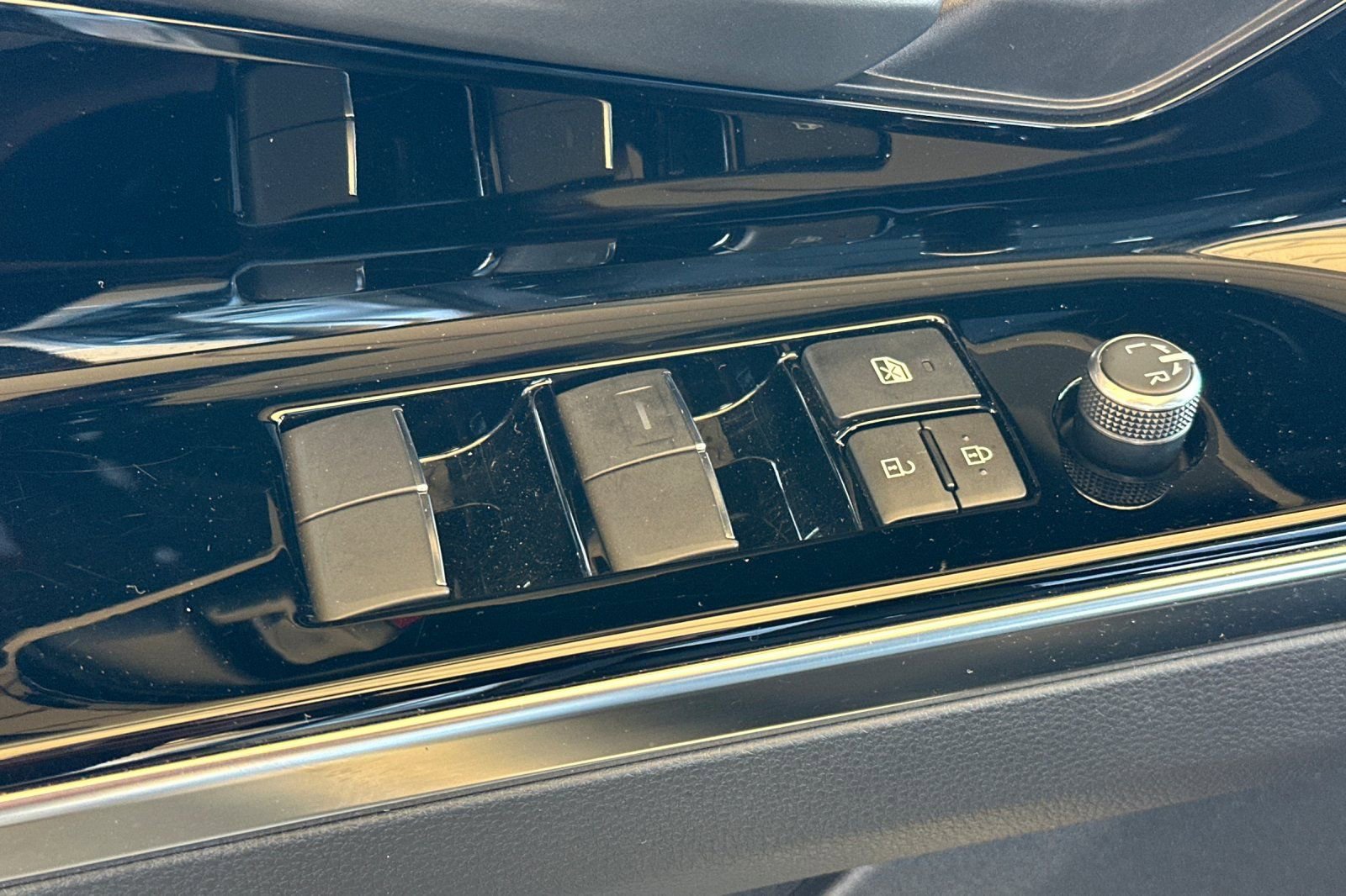 Certified 2023 Toyota bZ4X Limited image 13