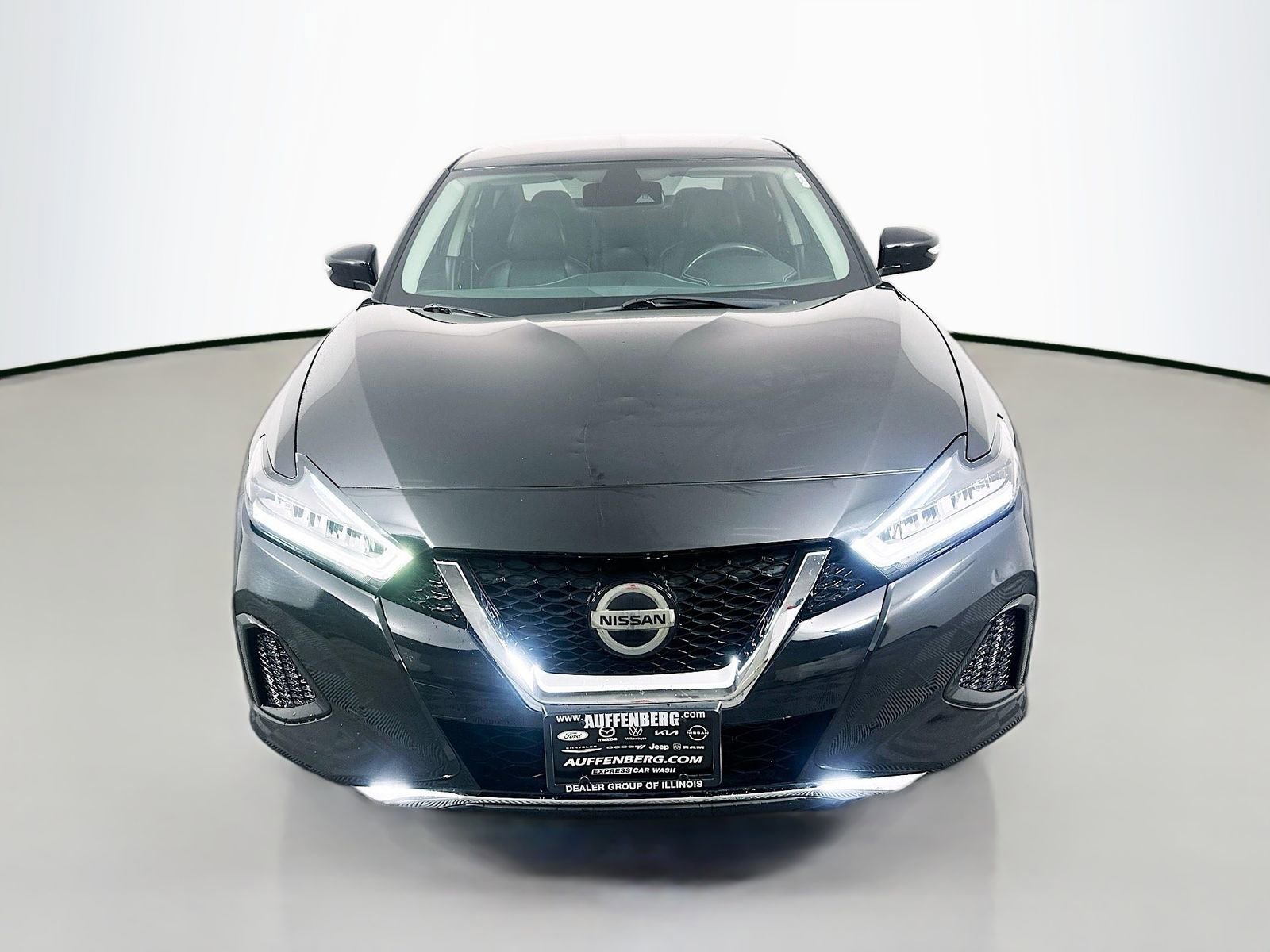 Used 2020 Nissan Maxima 3.5 SV w/ Floor Mat Group FWD image 2