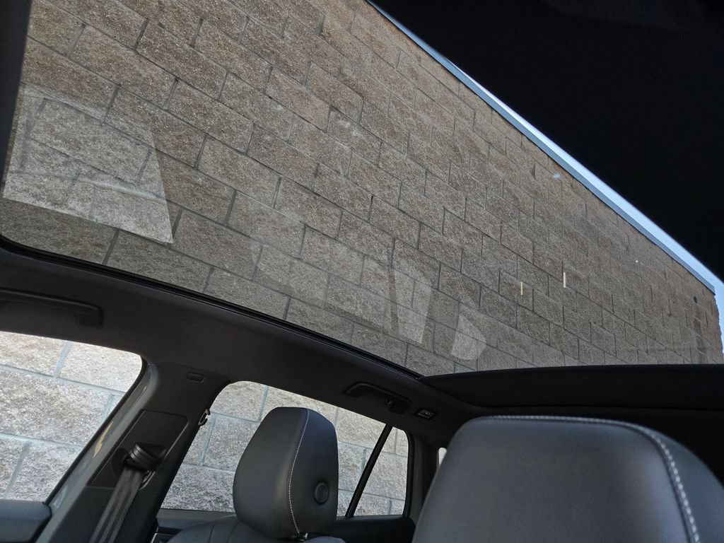Used 2023 Volkswagen ID.4 S RWD image 18