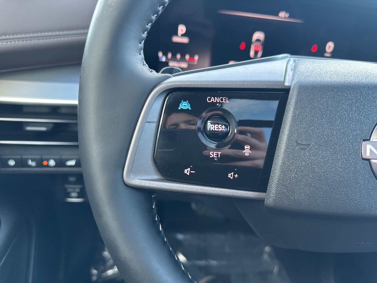 Used 2025 Nissan Murano Platinum w/ Cargo Package image 48