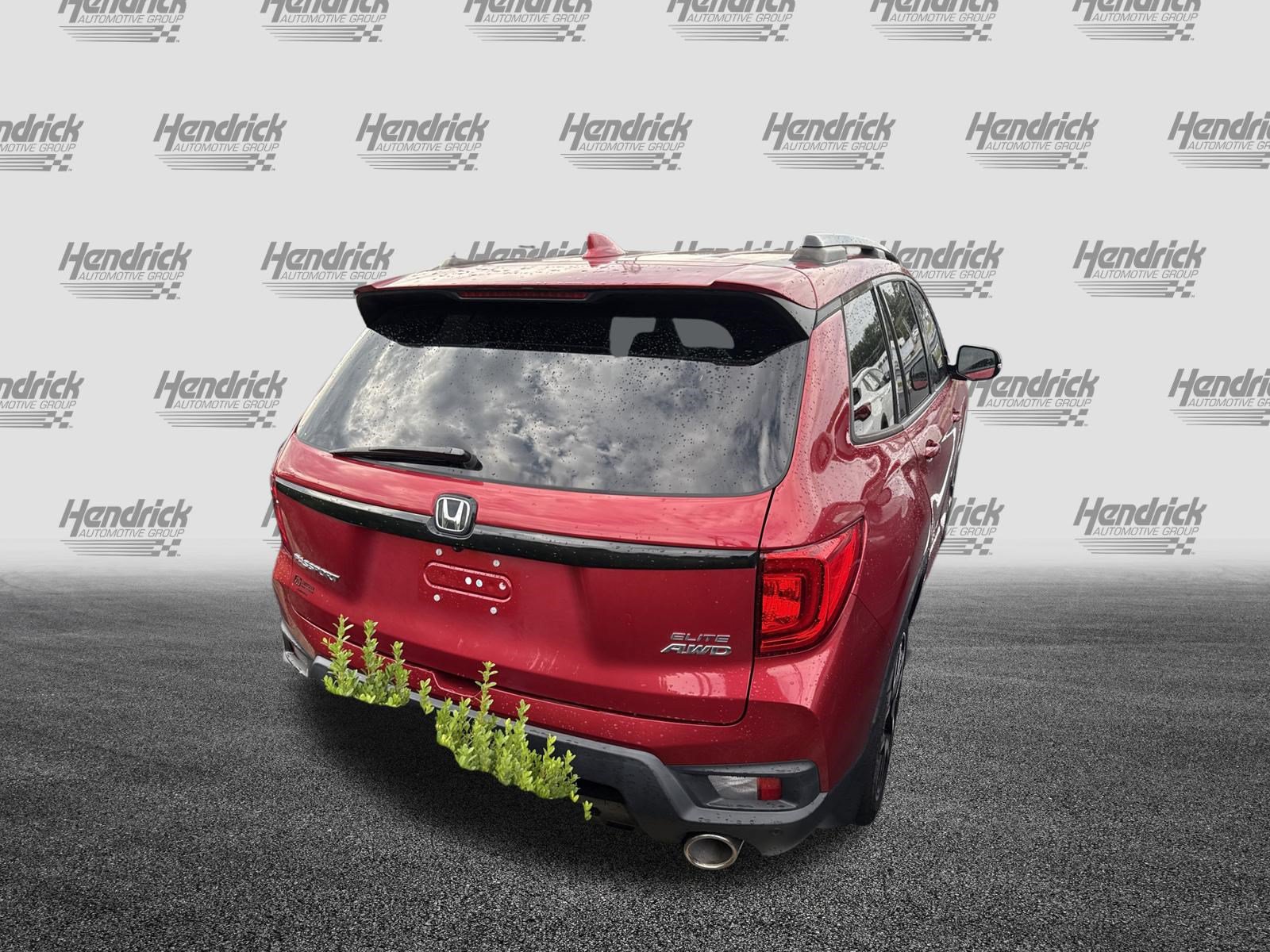 Used 2023 Honda Passport Elite image 11