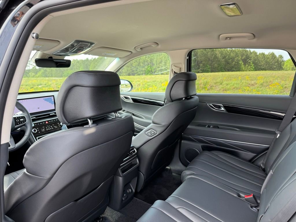 Used 2025 Genesis GV80 2.5T Standard image 22
