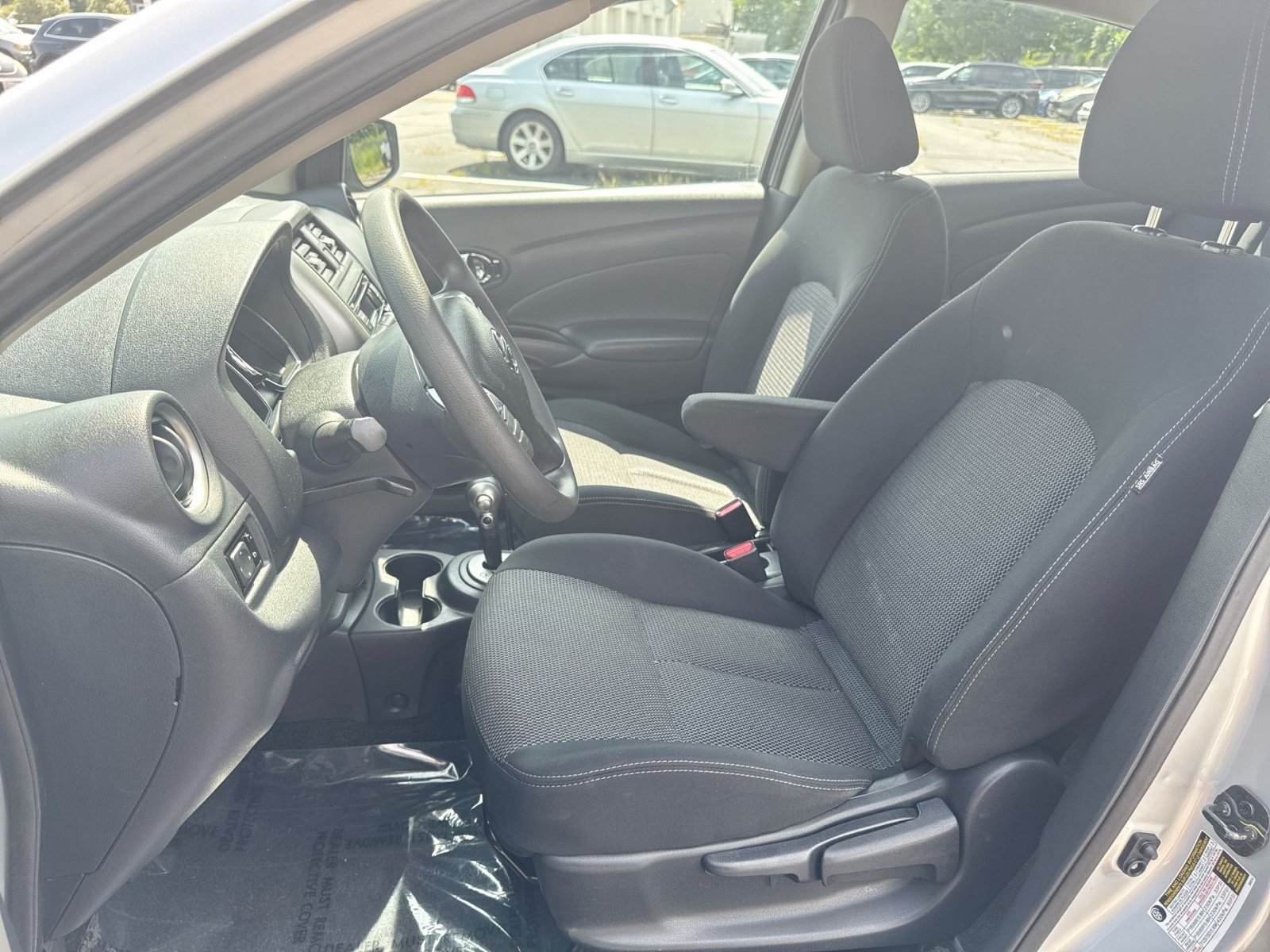 Used 2018 Nissan Versa SV FWD image 10