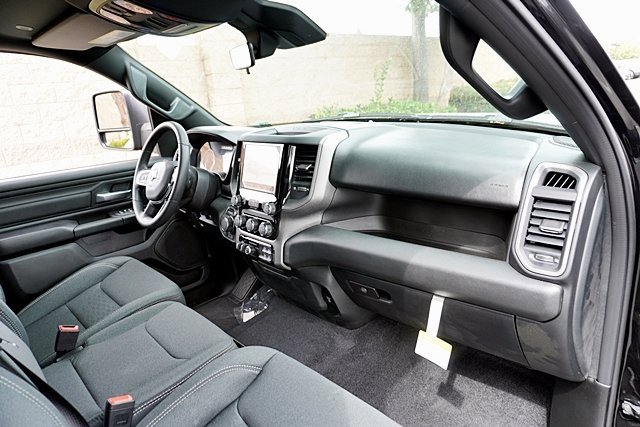 New 2026 RAM 1500 Classic Warlock image 12
