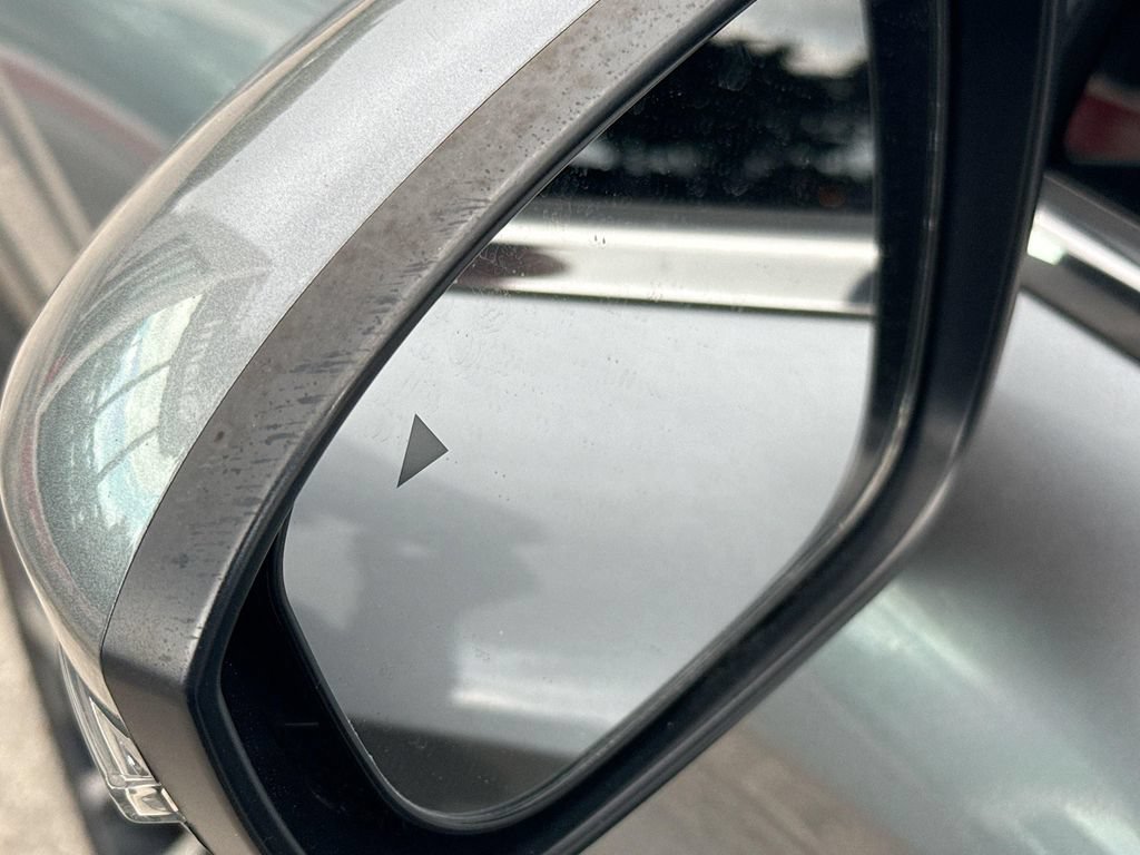 Used 2022 Mitsubishi Outlander SEL FWD image 18