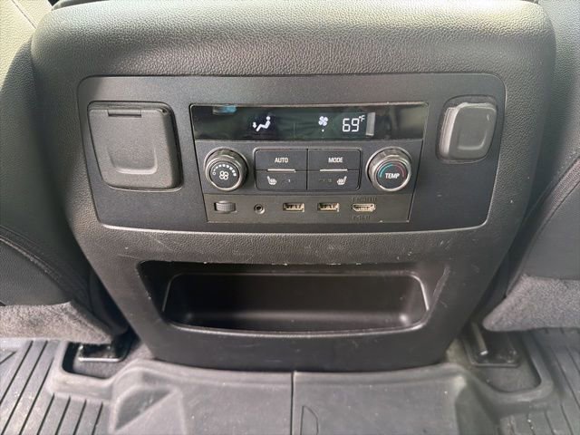 Used 2020 Chevrolet Tahoe LT image 19