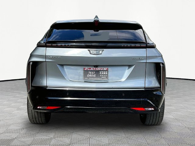 Used 2024 Cadillac Lyriq Luxury AWD/4WD image 6