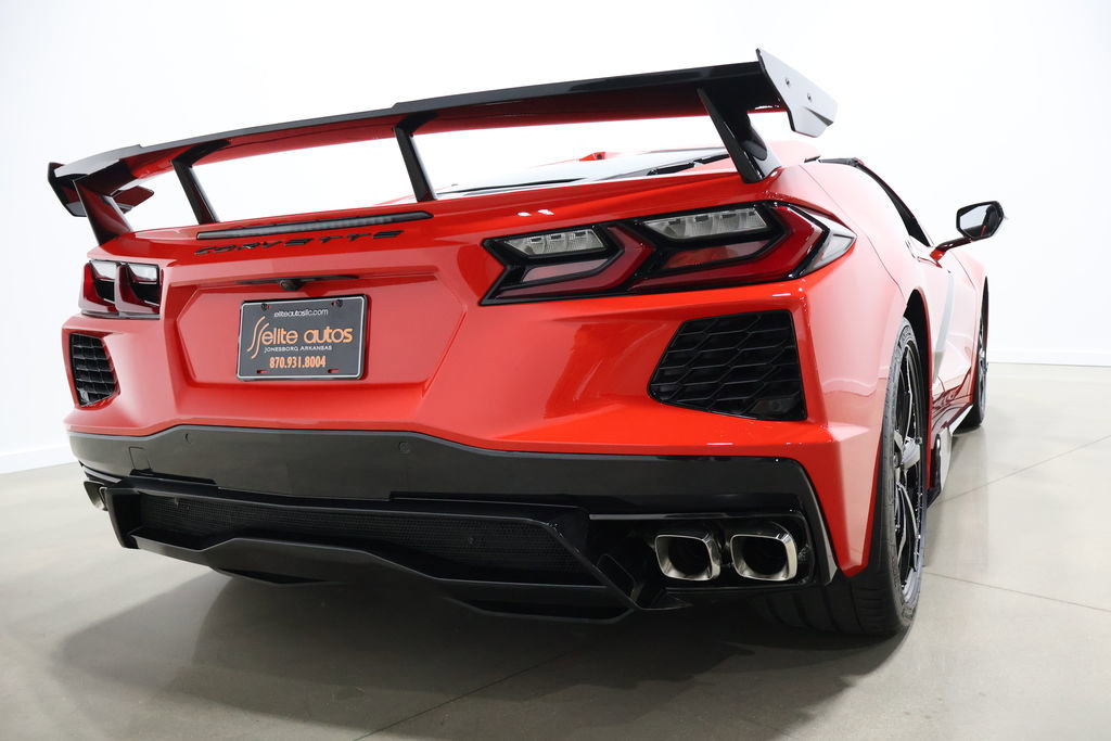 Used 2020 Chevrolet Corvette Stingray Premium Cpe w/ 3LT Preferred Equipment Group image 79