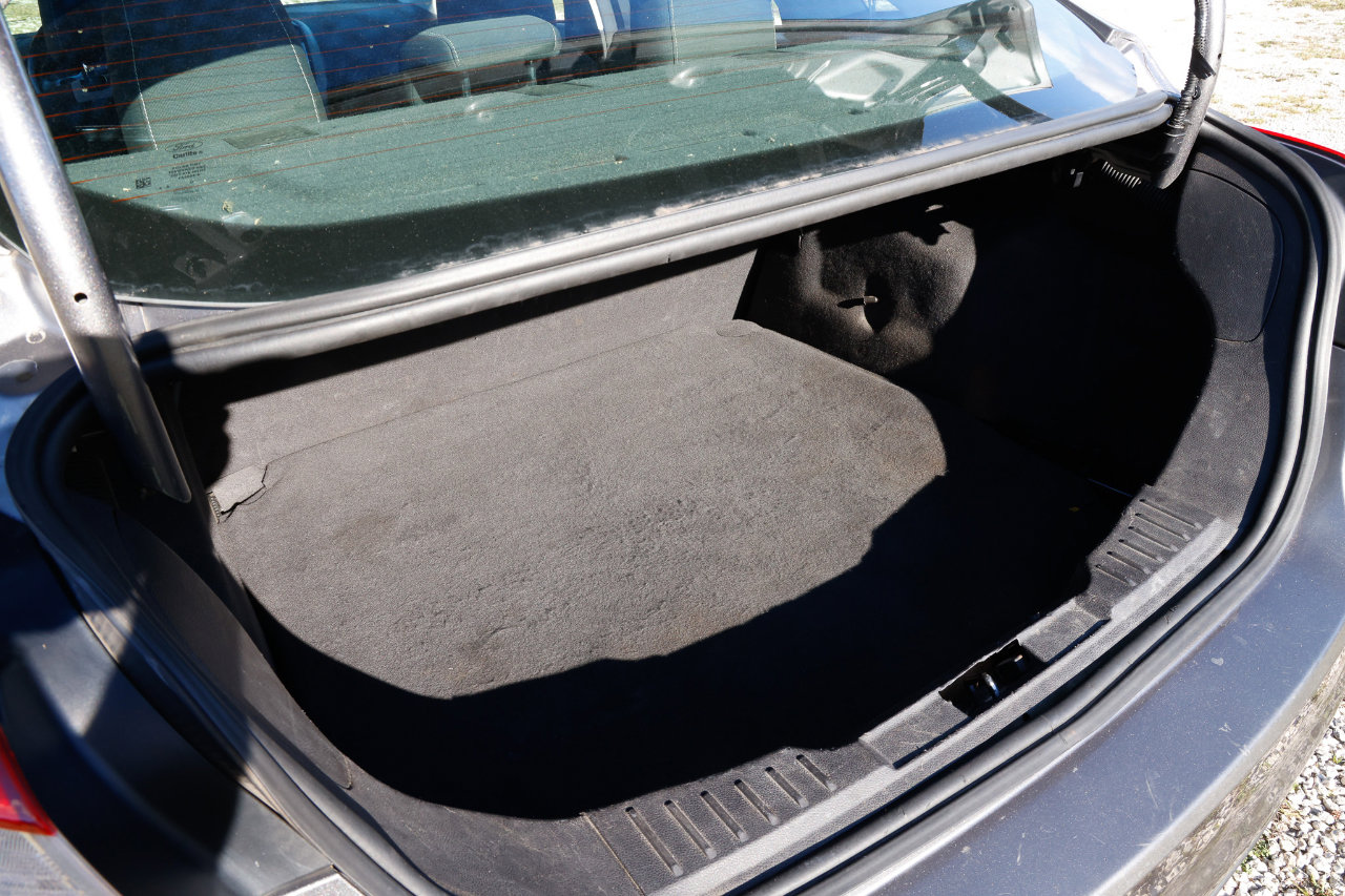 Used 2014 Ford Focus SE w/ SE Sport Package image 23