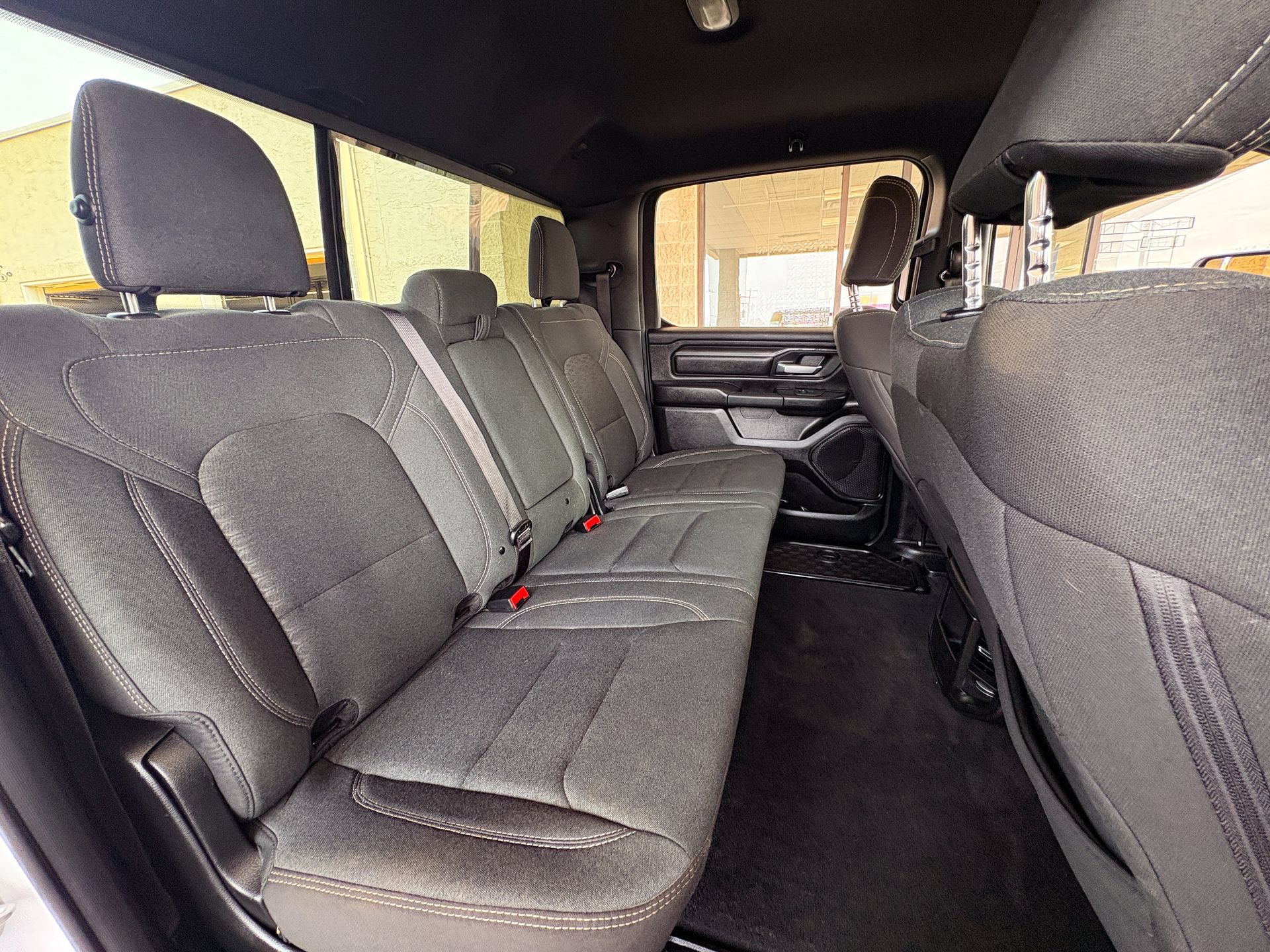 Used 2025 RAM 1500 Warlock AWD/4WD image 31