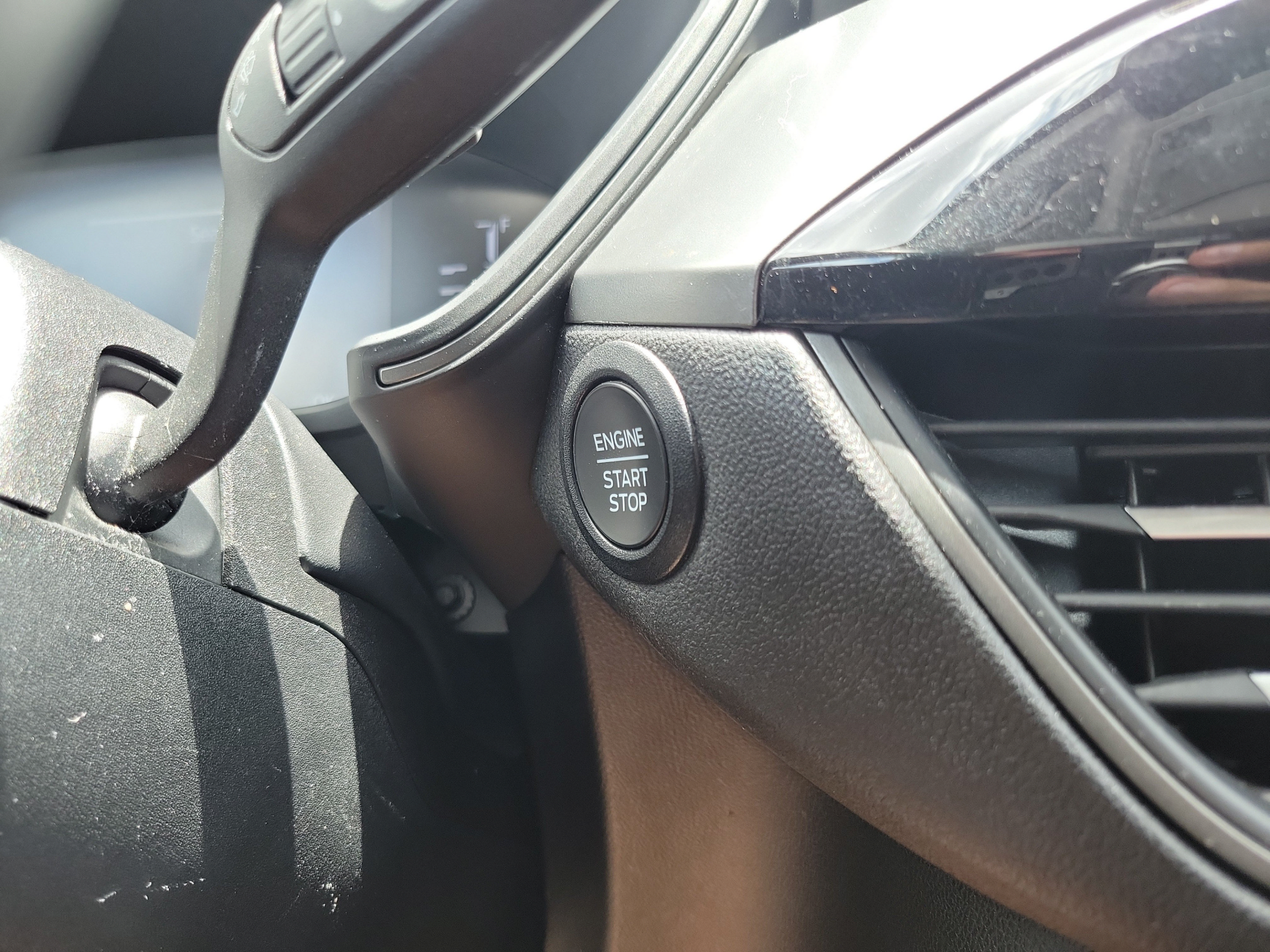 Used 2024 Ford Escape Active FWD image 29