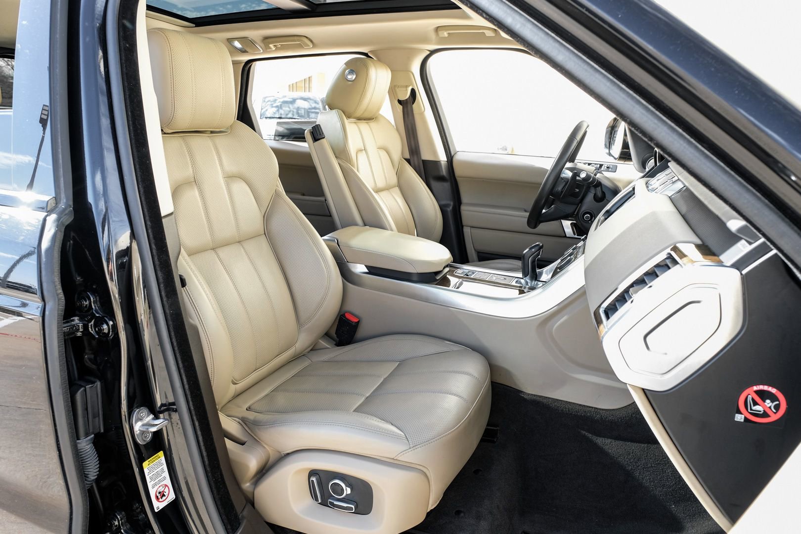 Used 2016 Land Rover Range Rover Sport Supercharged image 31