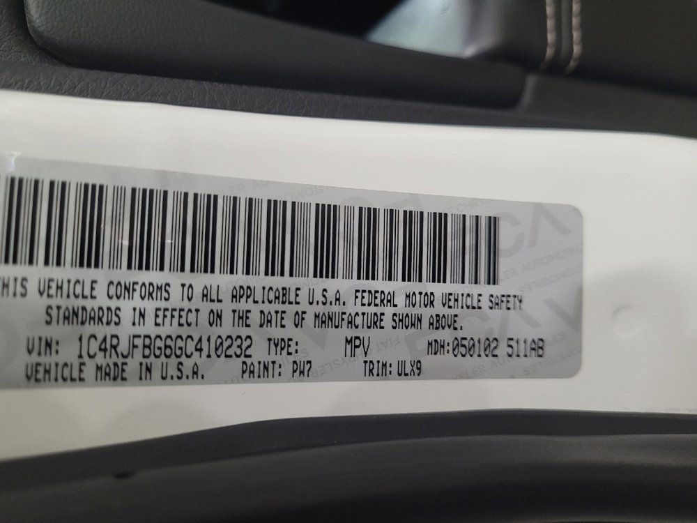 Used 2016 Jeep Grand Cherokee Limited AWD/4WD image 33