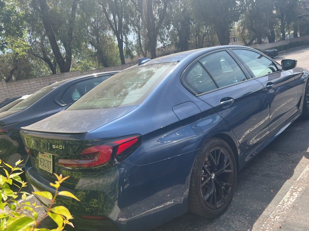 Used 2023 BMW 540i w/ M Sport Package image 7