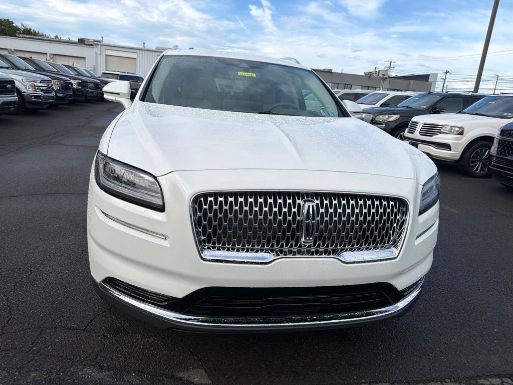 Certified 2023 Lincoln Nautilus AWD w/ Premium Package image 11