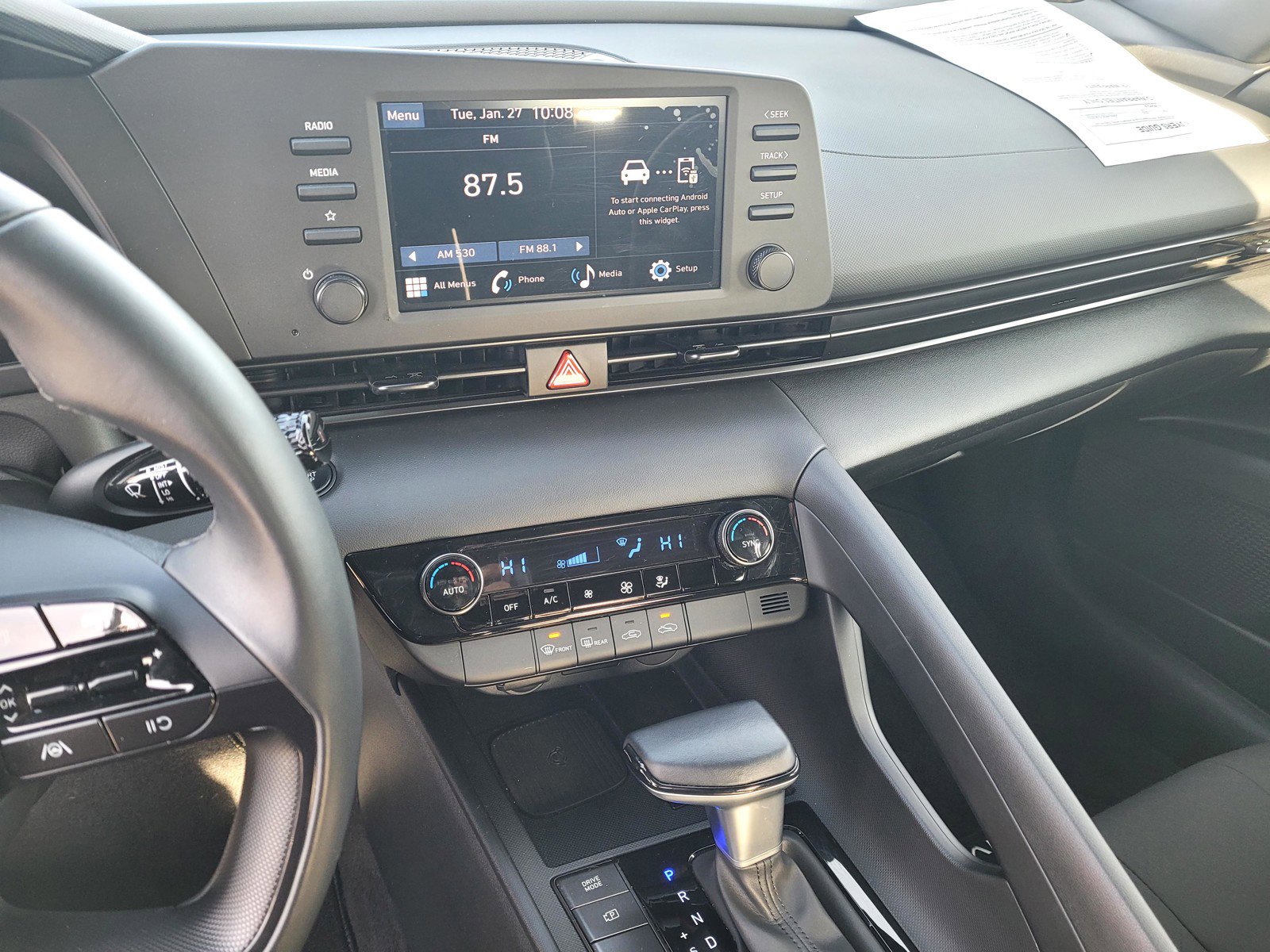 Certified 2025 Hyundai Elantra Sport w/ Cargo Package image 18