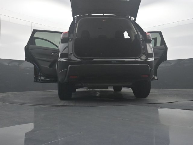 Used 2026 Nissan Rogue SV FWD image 55