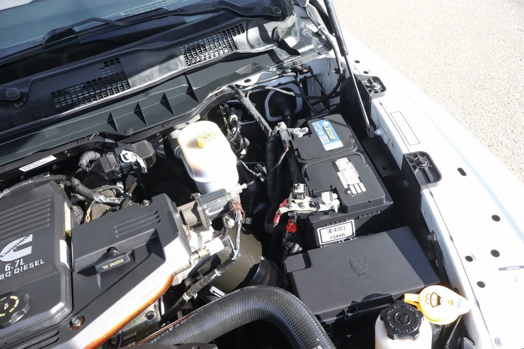 Used 2017 RAM 2500 Limited image 15