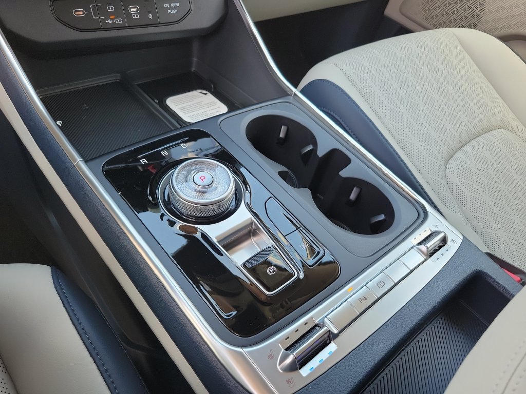 New 2027 Kia Carnival SX FWD image 23