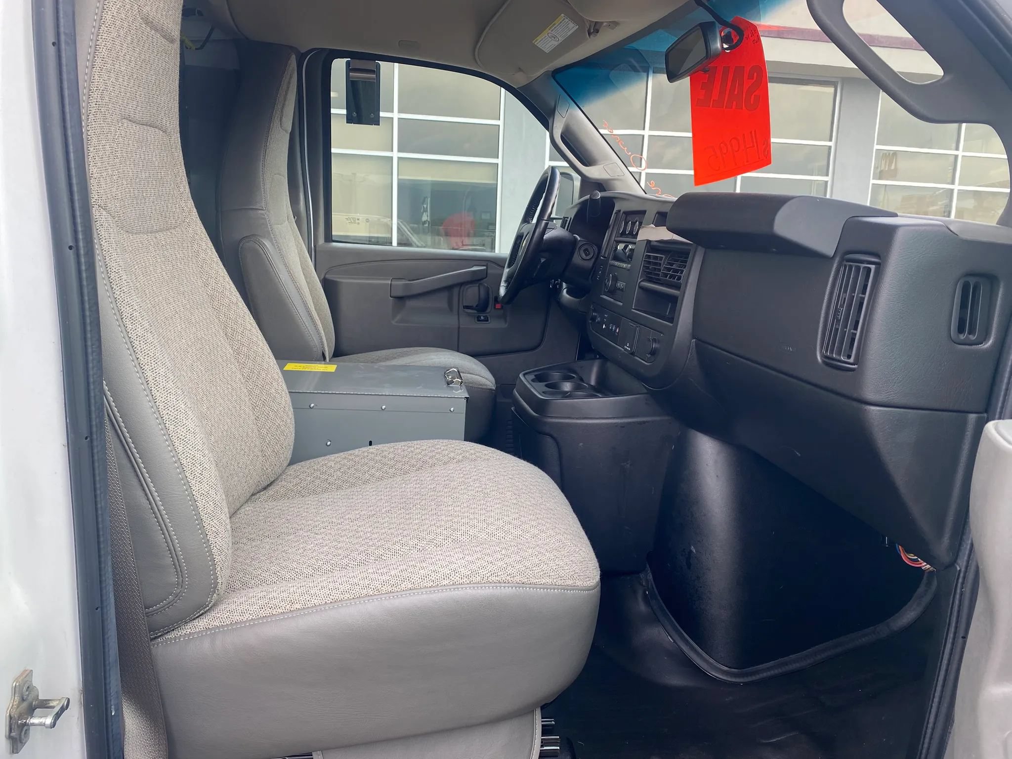 Used 2020 Chevrolet Express 2500 w/ Driver Convenience Package RWD image 20