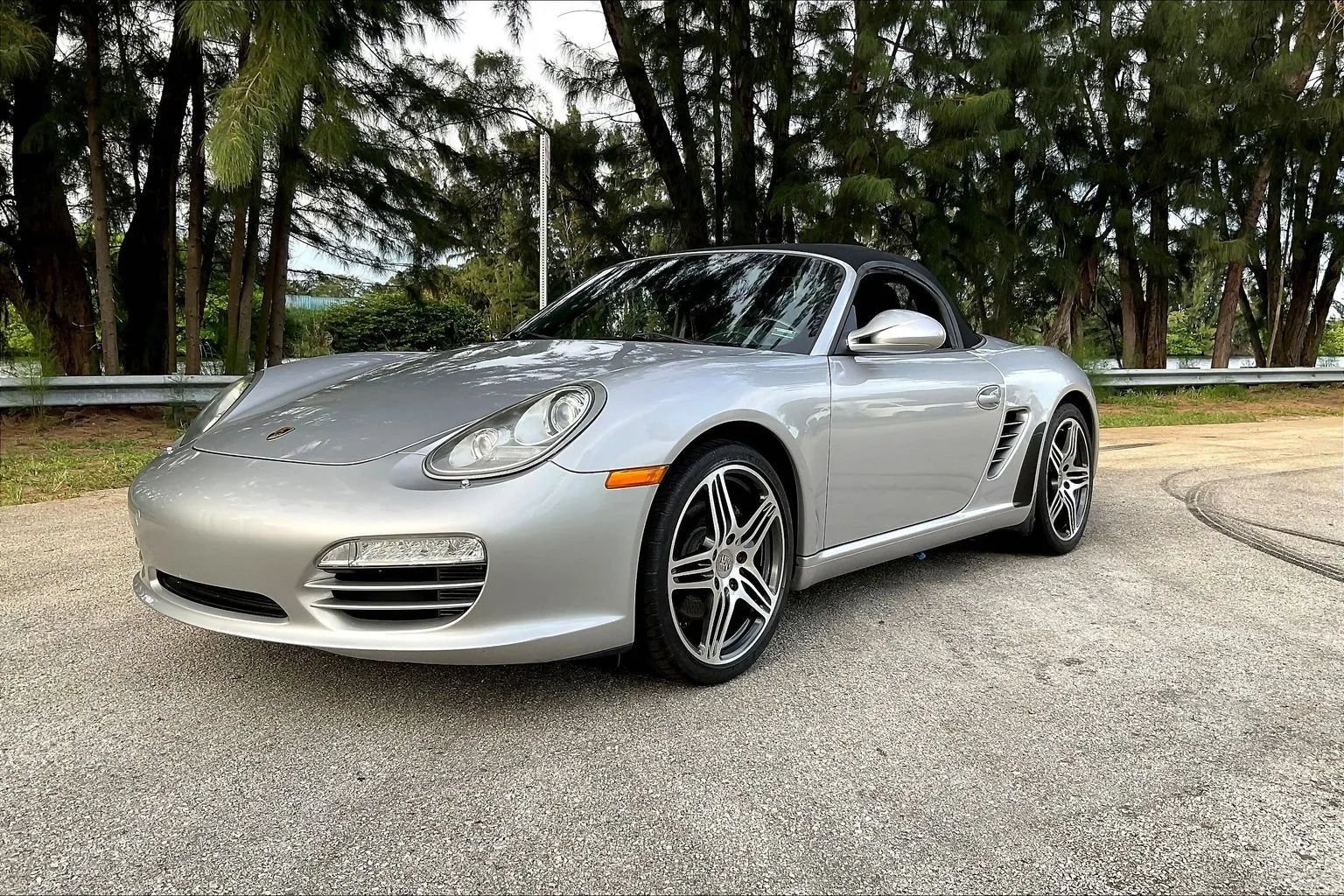 Used 2011 Porsche Boxster RWD image 33