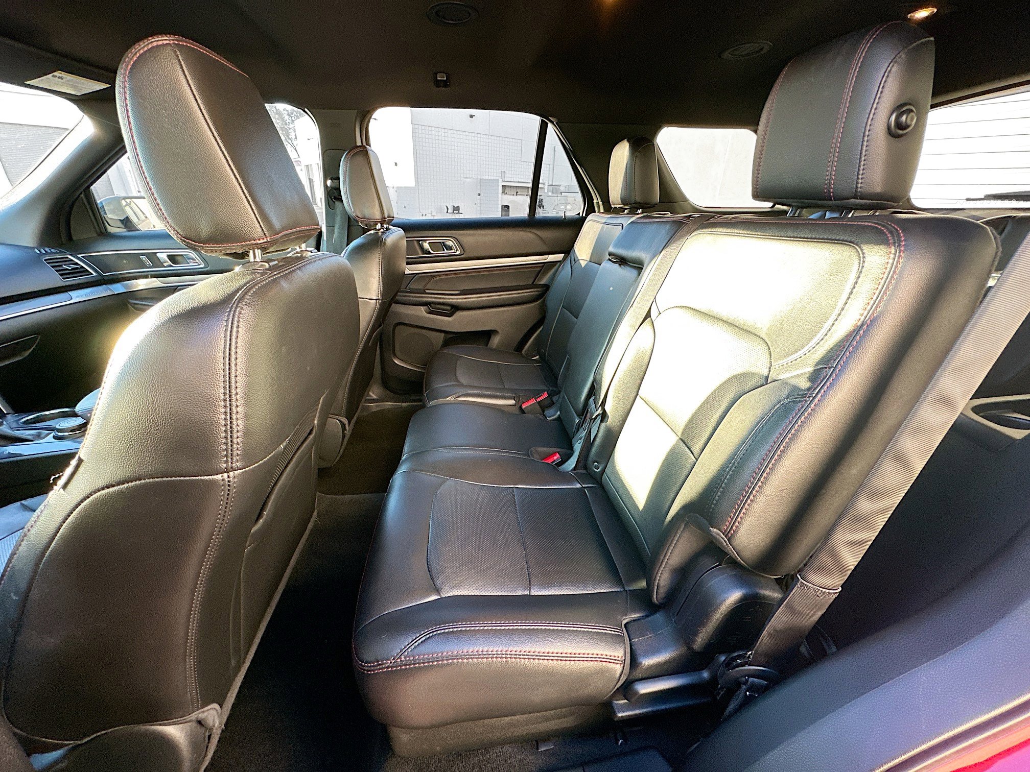 Used 2018 Ford Explorer Sport w/ Equipment Group 401A image 28