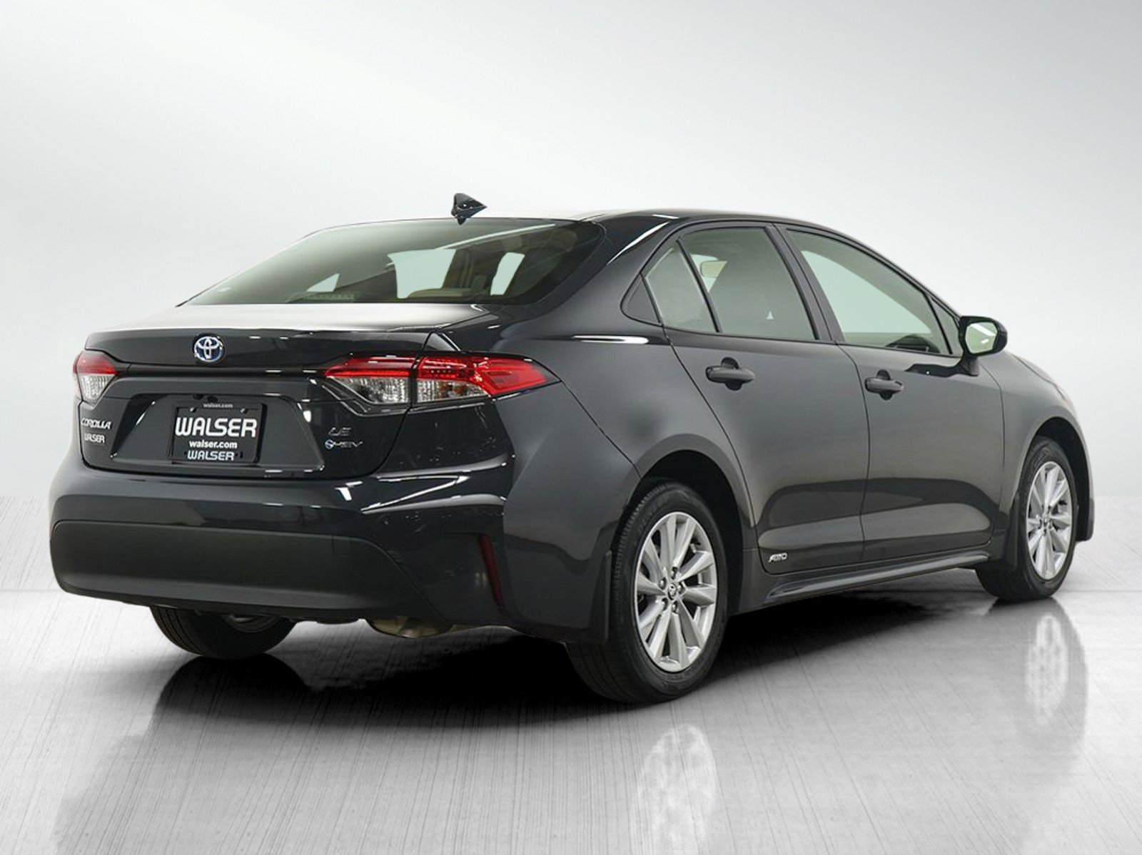 Used 2025 Toyota Corolla LE image 5