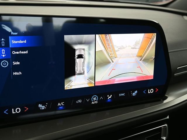 New 2026 Chevrolet Traverse LT w/ Driver Confidence Package image 29