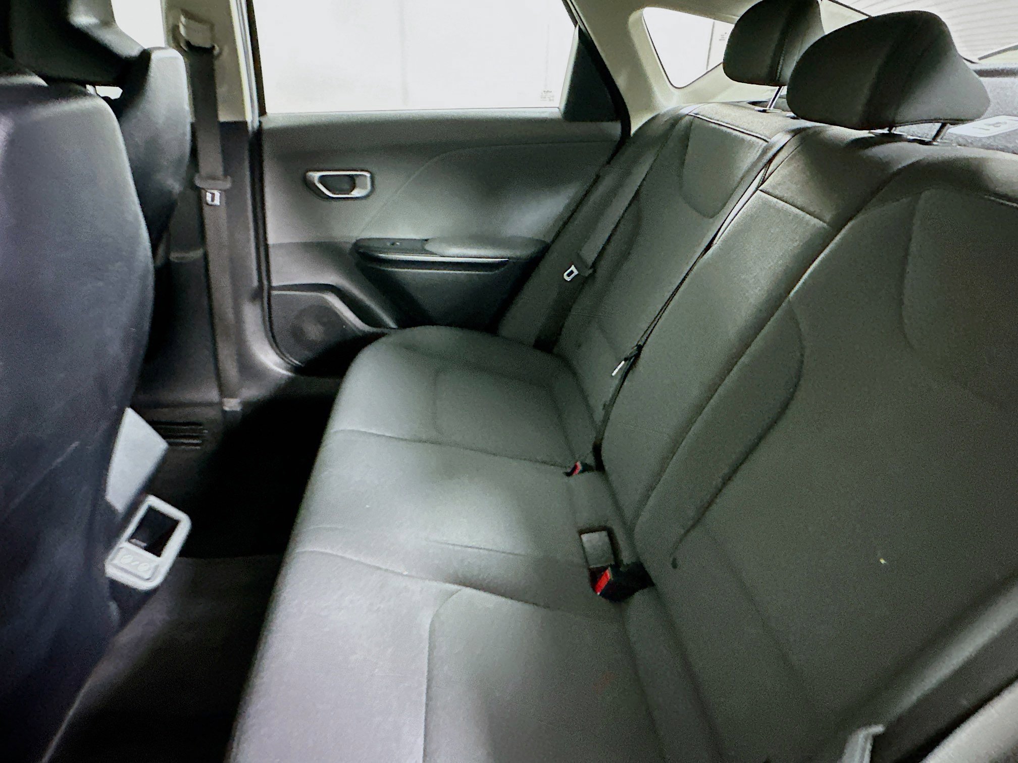 Used 2025 Kia K4 FWD image 26