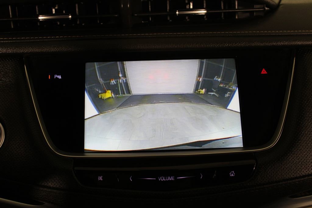 Used 2018 Cadillac XT5 FWD w/ LPO, Wheel Lock Package image 27