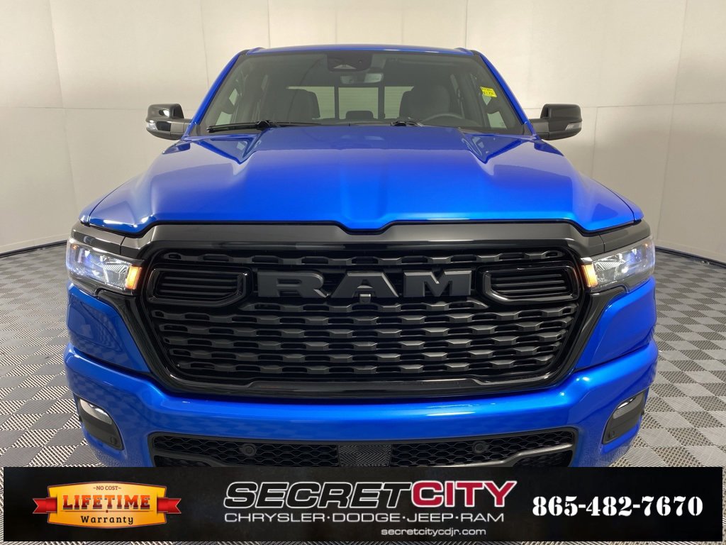 New 2026 RAM 1500 4x4 Crew Cab image 2