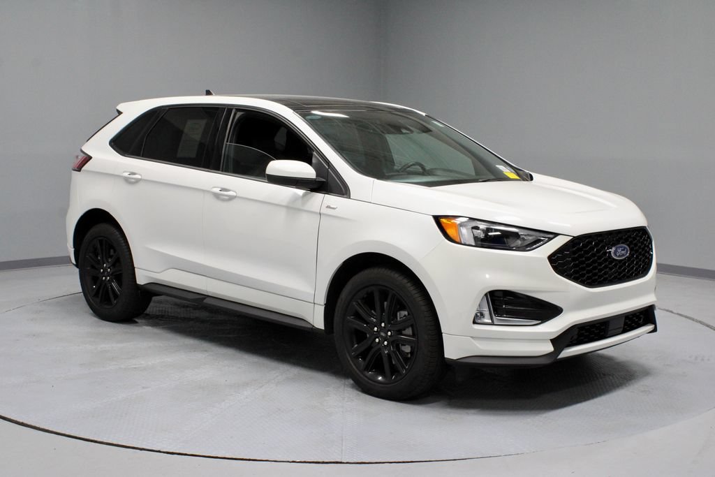 Certified 2024 Ford Edge ST-Line AWD/4WD image 1