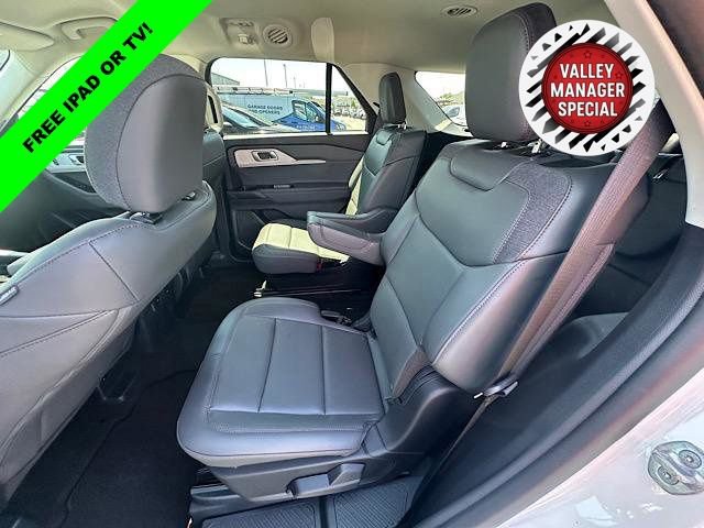New 2025 Ford Explorer Active w/ Active Comfort Package image 10