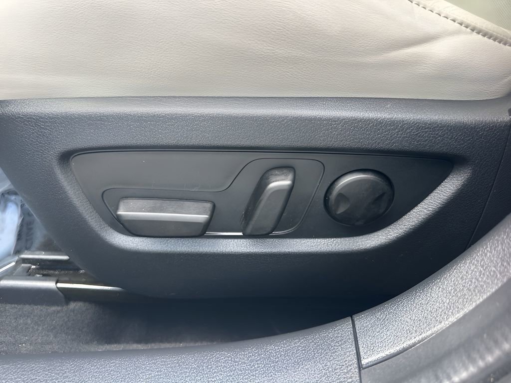 Used 2023 MAZDA CX-30 2.5 Turbo w/ Premium Package image 10