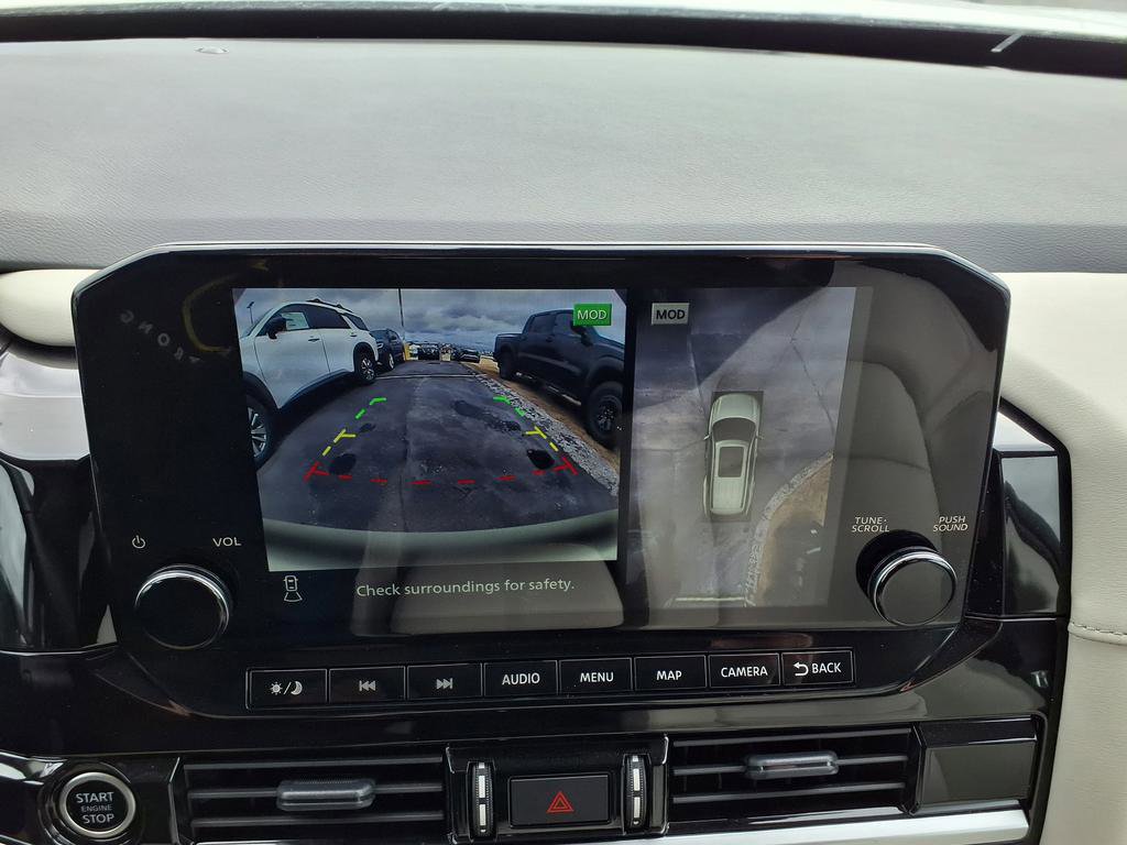 Used 2024 Nissan Pathfinder SL image 27