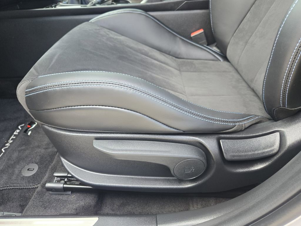 Used 2026 Hyundai Elantra N FWD image 25