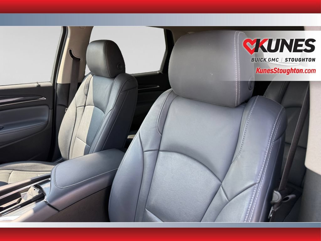 Used 2021 Buick Enclave Premium w/ Surround and Sites Package AWD/4WD image 21